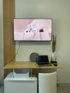 Cozy & Minimalist Room at Amaia Steps Alabang